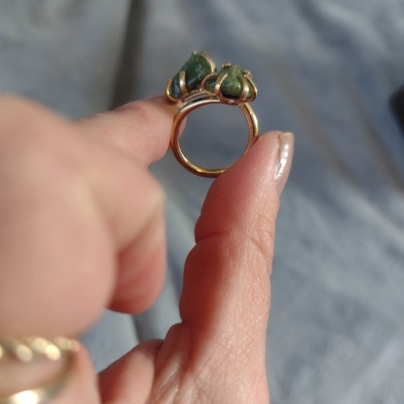Vintage Sarah Coventry Twin Jades Ring - Picture 14 of 15
